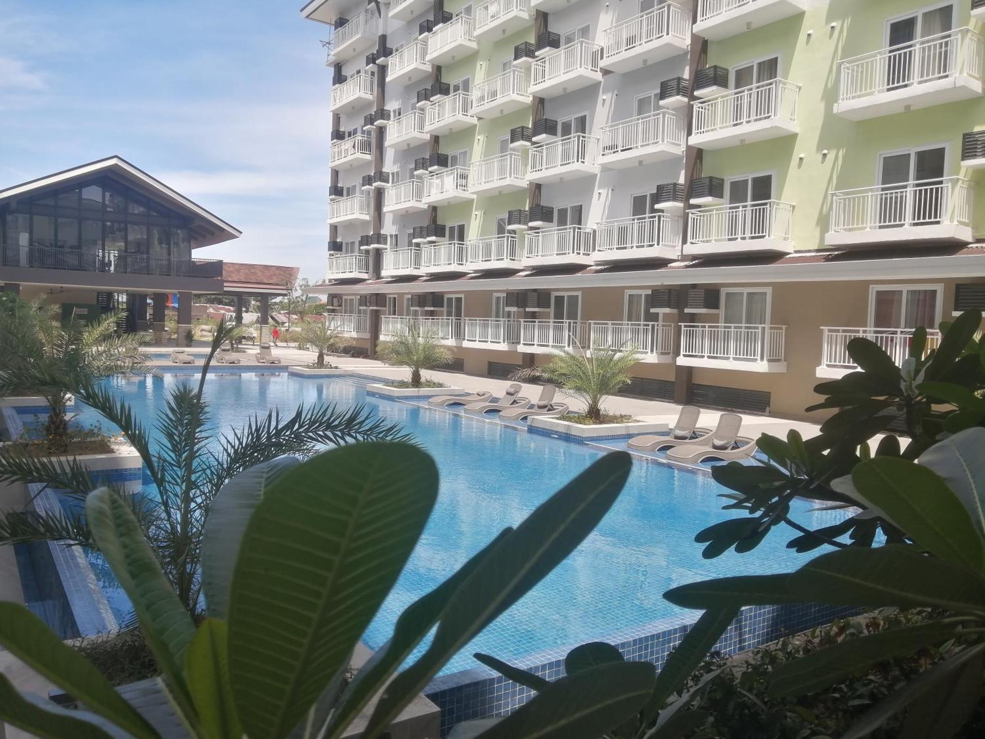 Condo Azur Suites A326 Amani Resorts Residences , 5 Minutes Airport, Netflix, Stylish, Cozy With Luxurious Swimming Pool Lapu-Lapu City Eksteriør bilde